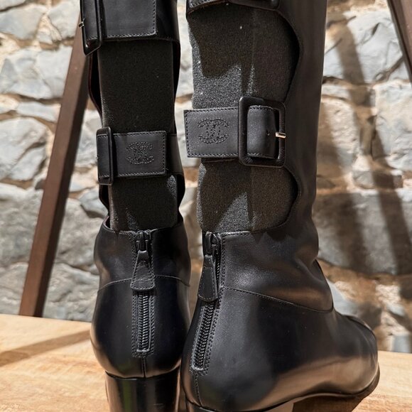 Chanel 2007 Black Cut Out Gladiator Riding Boots - Picture 2 of 15